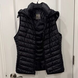Old Navy Midnight Quilted Vest